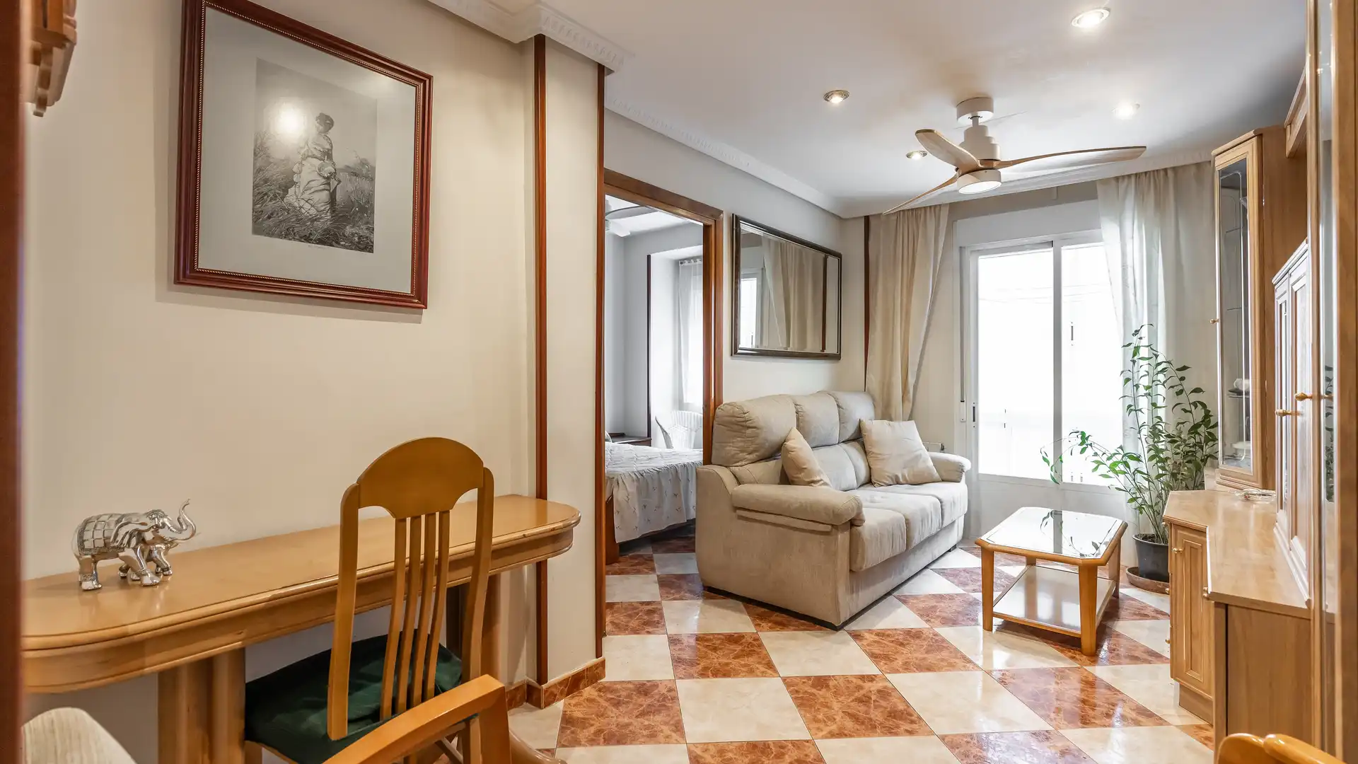 Schlafzimmer von Wohnung zum Verkauf in  Madrid Capital mit Balkon