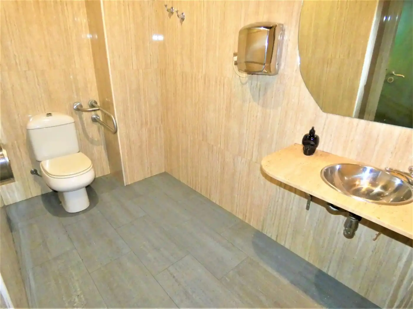 Baño de Local en venta en Molina de Segura con Aire acondicionado