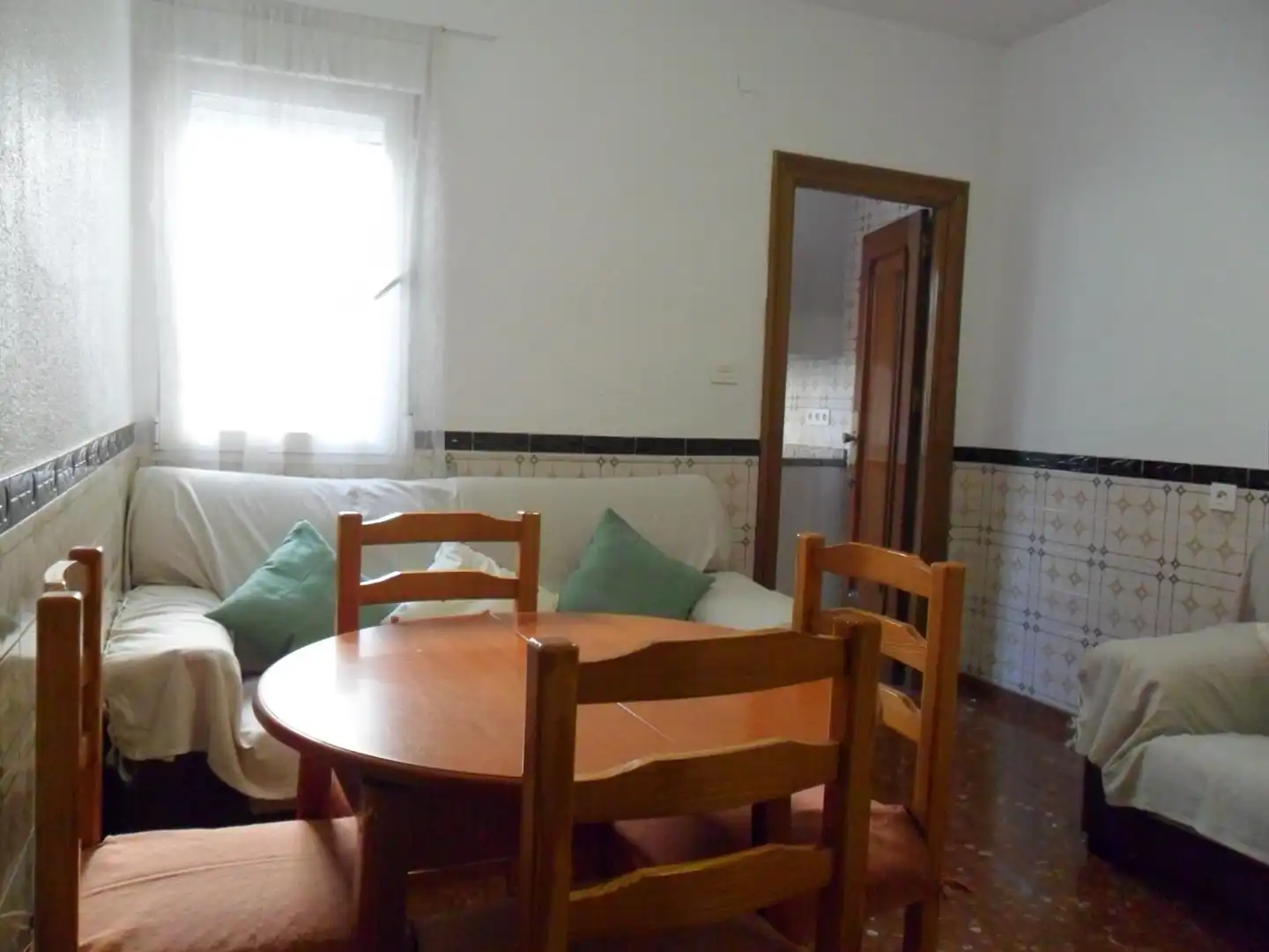 Wohnzimmer von Dachboden zur Miete in Maracena mit Terrasse, Abstellraum und Möbliert
