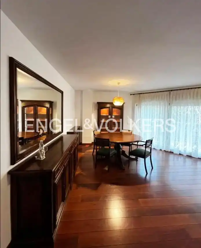 Flat with terrace for sale in Carrer Sant Llàtzer
