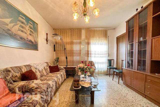 Piso en Venta en Calle San Fortunato, . en San Fermín