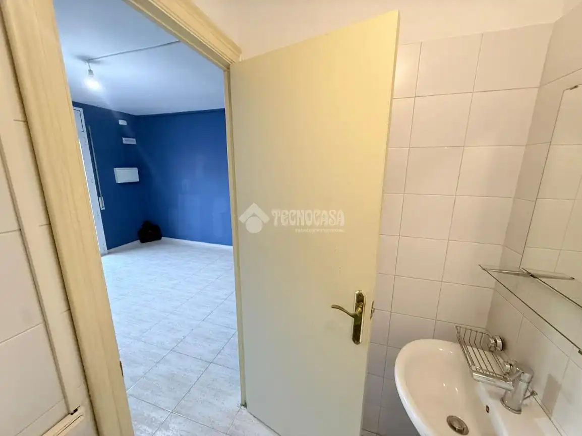 Bany de Oficina de lloguer en Mollet del Vallès