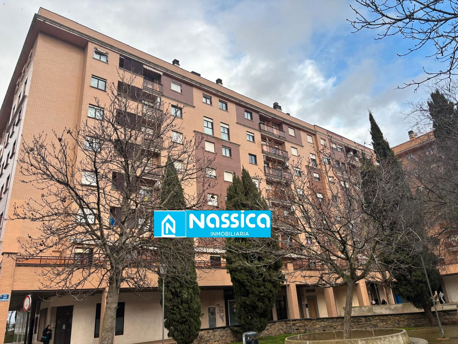 Vista exterior de Piso en venta en Calahorra con Calefacción, Parquet y Terraza