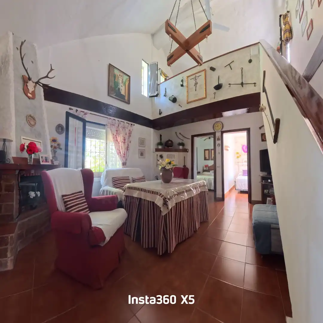 Sala de estar de Terreno en venta en Berrocal