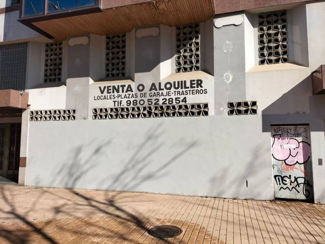 Local comercial en Alquiler en Avenida del Cardenal Cisneros, 30 en Los Bloques