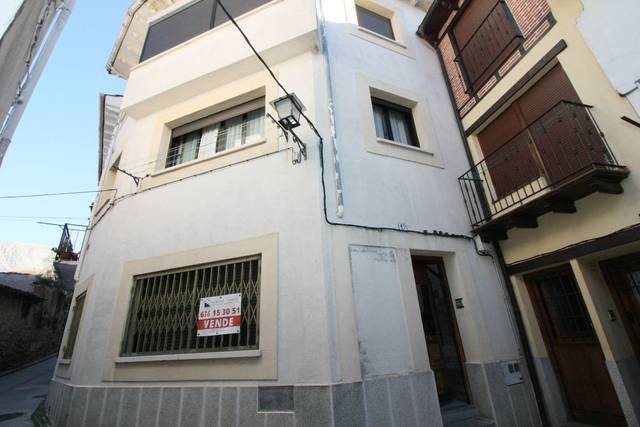 Casa-chalet en Venta en Calle de la Higuerilla, 12 en San Esteban del Valle