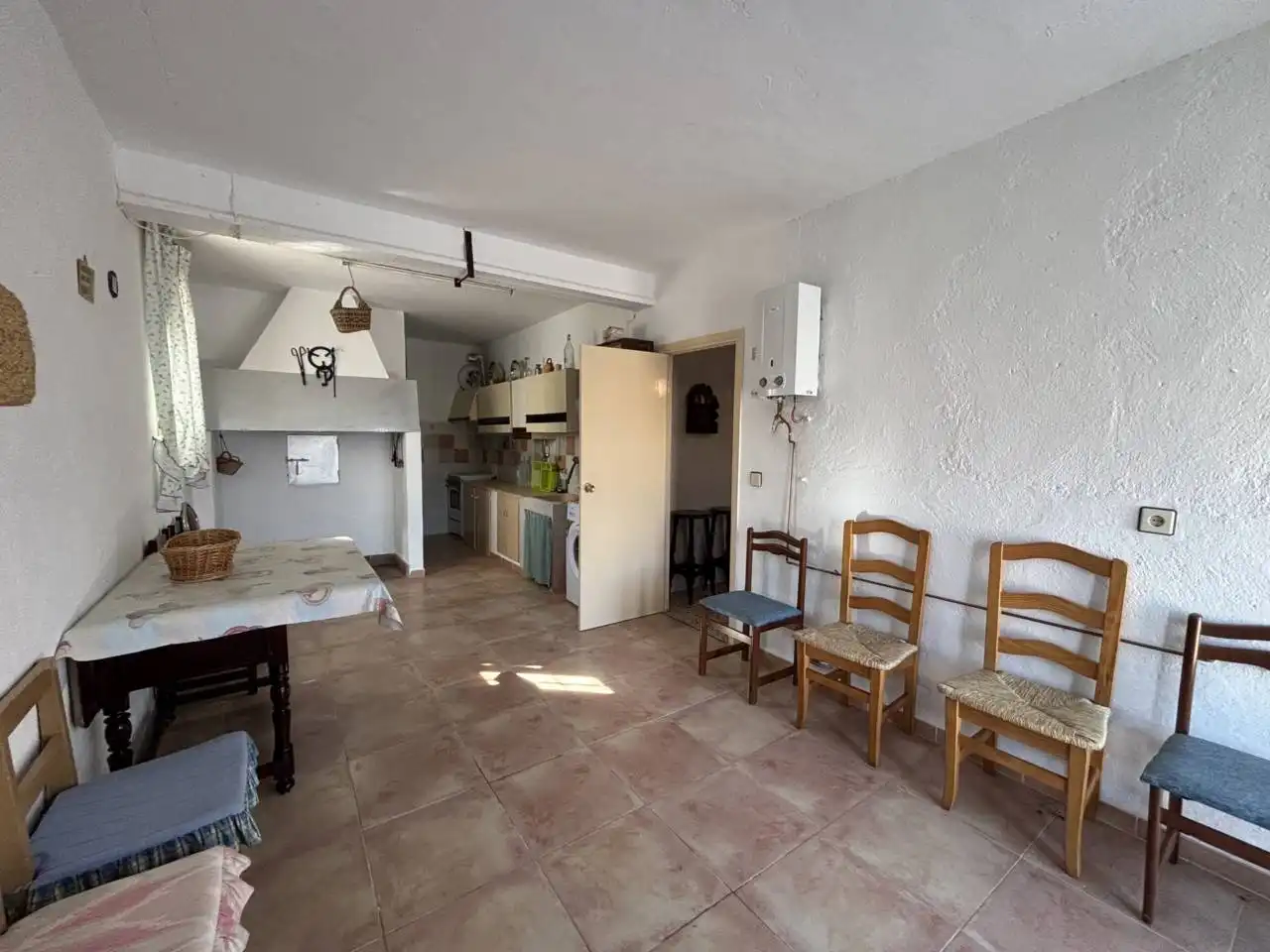 Cocina de Finca rústica en venta en María con Calefacción y Jardín privado