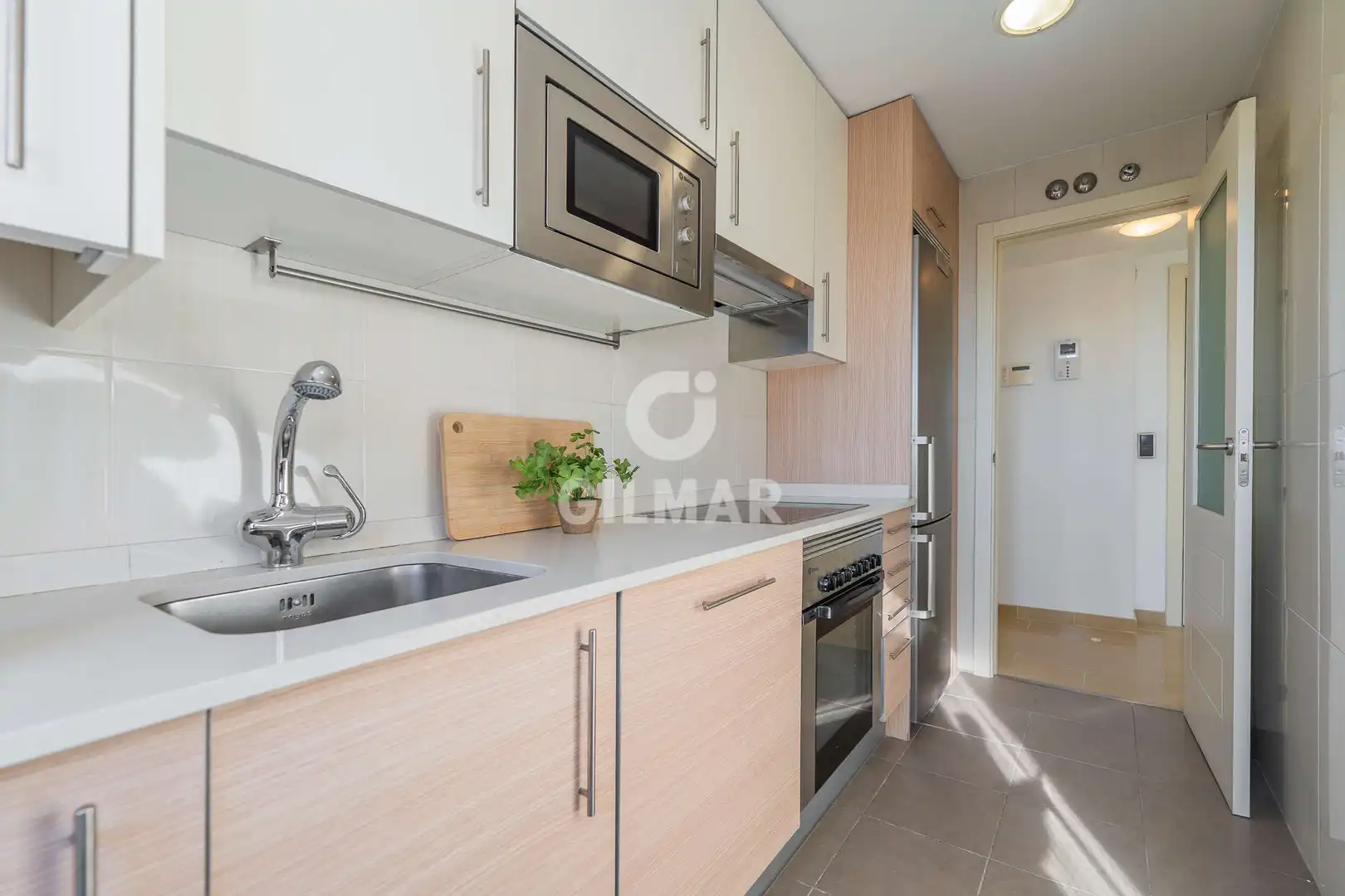 Cocina de Piso en venta en Madrid con Calefacción y Trastero