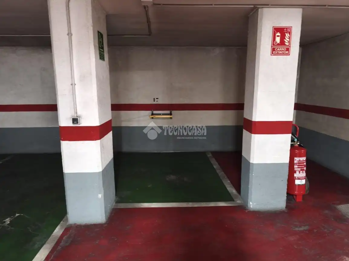 Aparcament de Garatge en venda en Valencia