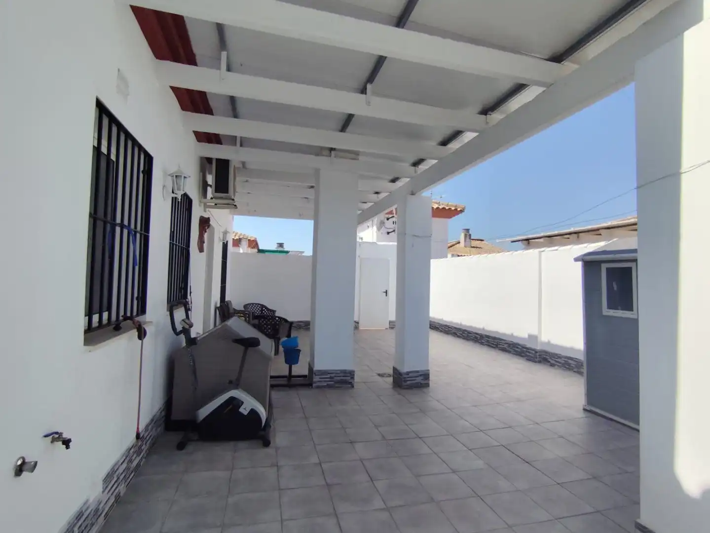 Terrasse von Wohnung zum Verkauf in Almonte mit Klimaanlage, Terrasse und Möbliert