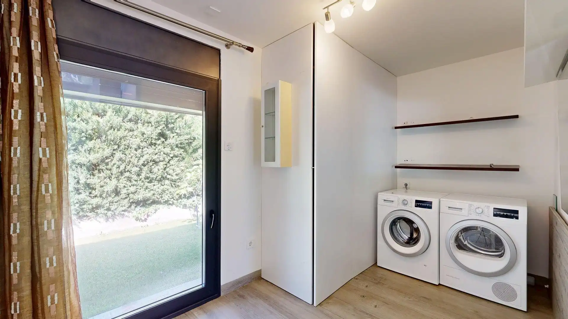 Habitación de Casa o chalet en venta en Zaragoza con Aire acondicionado, Calefacción y Jardín privado