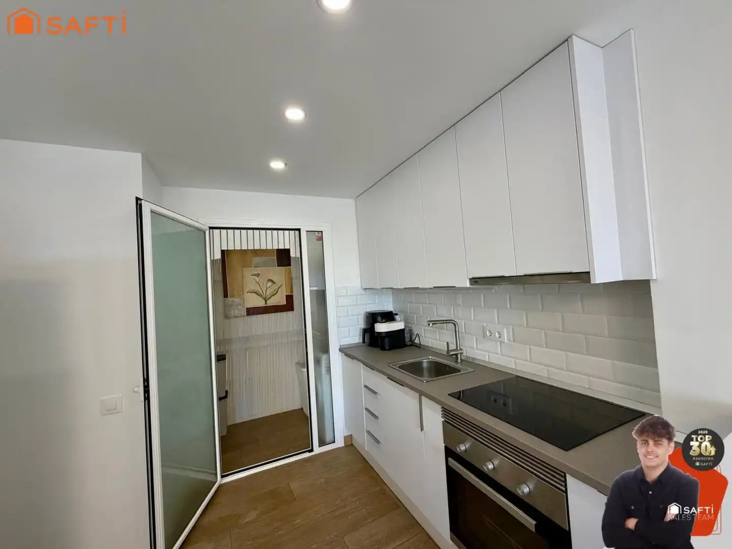 Cocina de Piso en venta en Pineda de Mar con Calefacción y Balcón