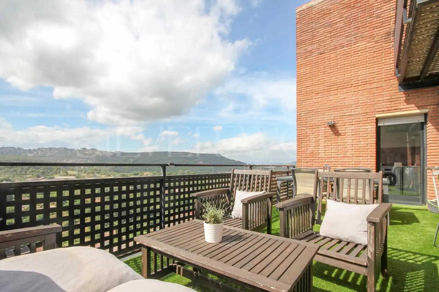 Houses for sale in Espanya, Cervelló
