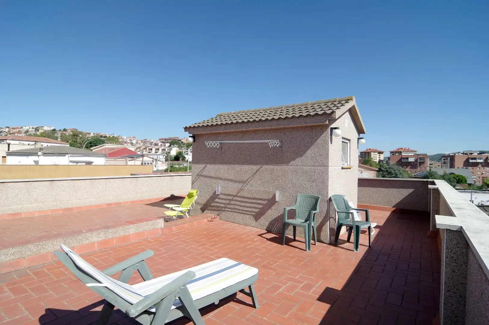 Terrassa de Casa o xalet en venda en Sant Vicenç Dels Horts amb Aire condicionat, Calefacció i Jardí privat