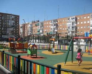 Vista exterior de Pis en venda en Alcorcón amb Aire condicionat, Calefacció i Terrassa