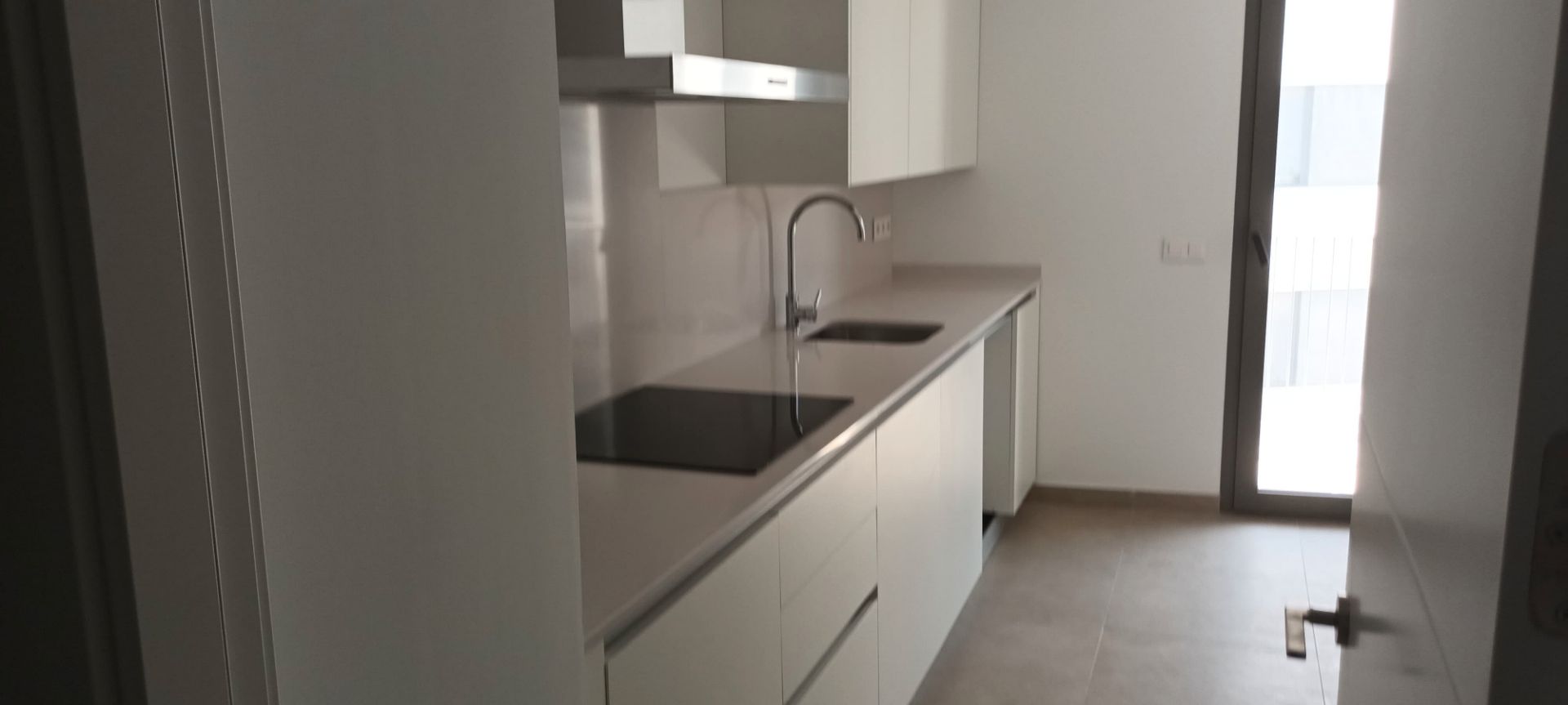 Kitchen of Flat to rent in Dos Hermanas  with Air Conditioner and Swimming Pool