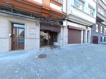 Business premises for sale in Bella
