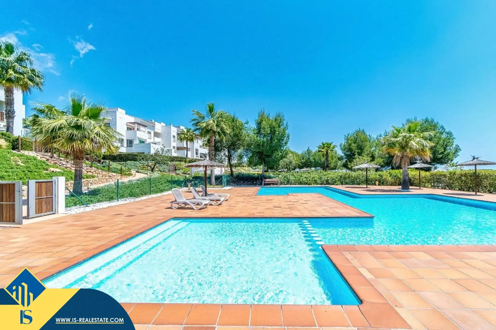 Swimming pool of Flat for sale in Orihuela  with Terrace, Furnished and Oven