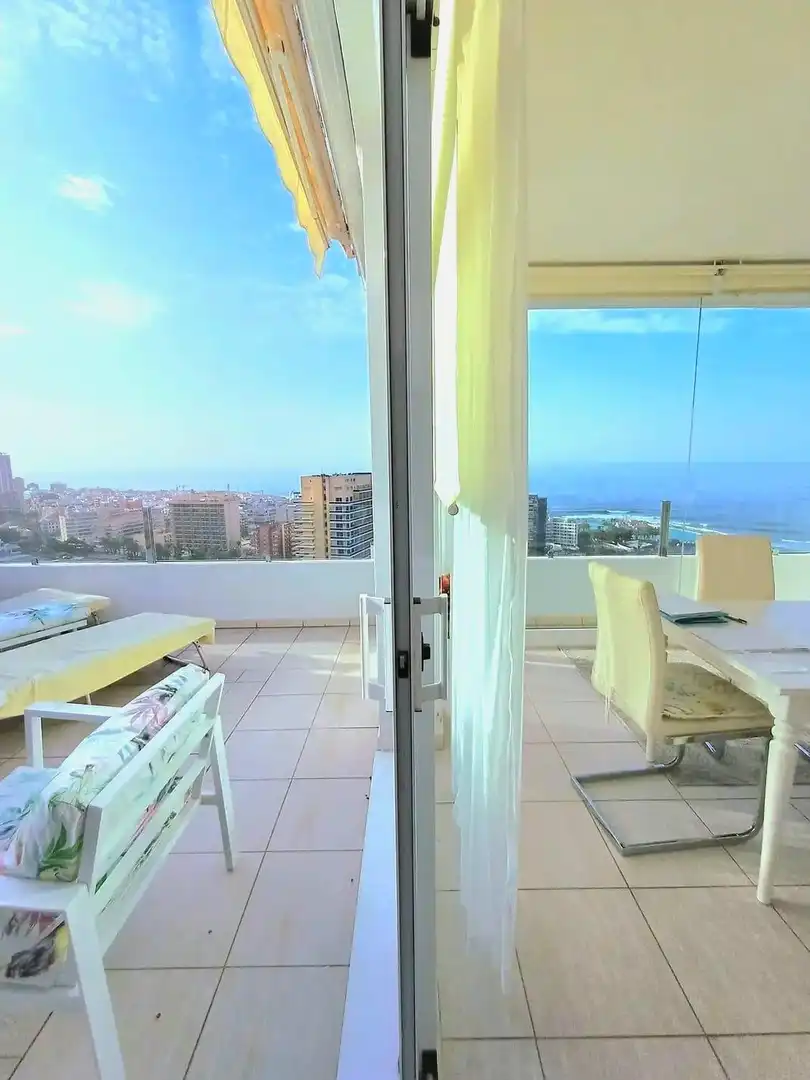 Terrassa de Apartament en venda en Puerto de la Cruz amb Aire condicionat, Terrassa i Traster