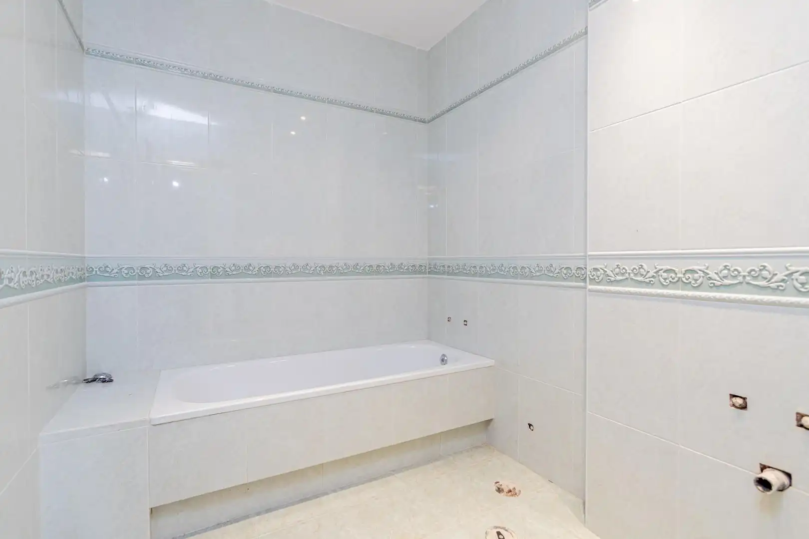 Baño de Casa o chalet en venta en Colmenar Viejo con Calefacción, Jardín privado y Terraza