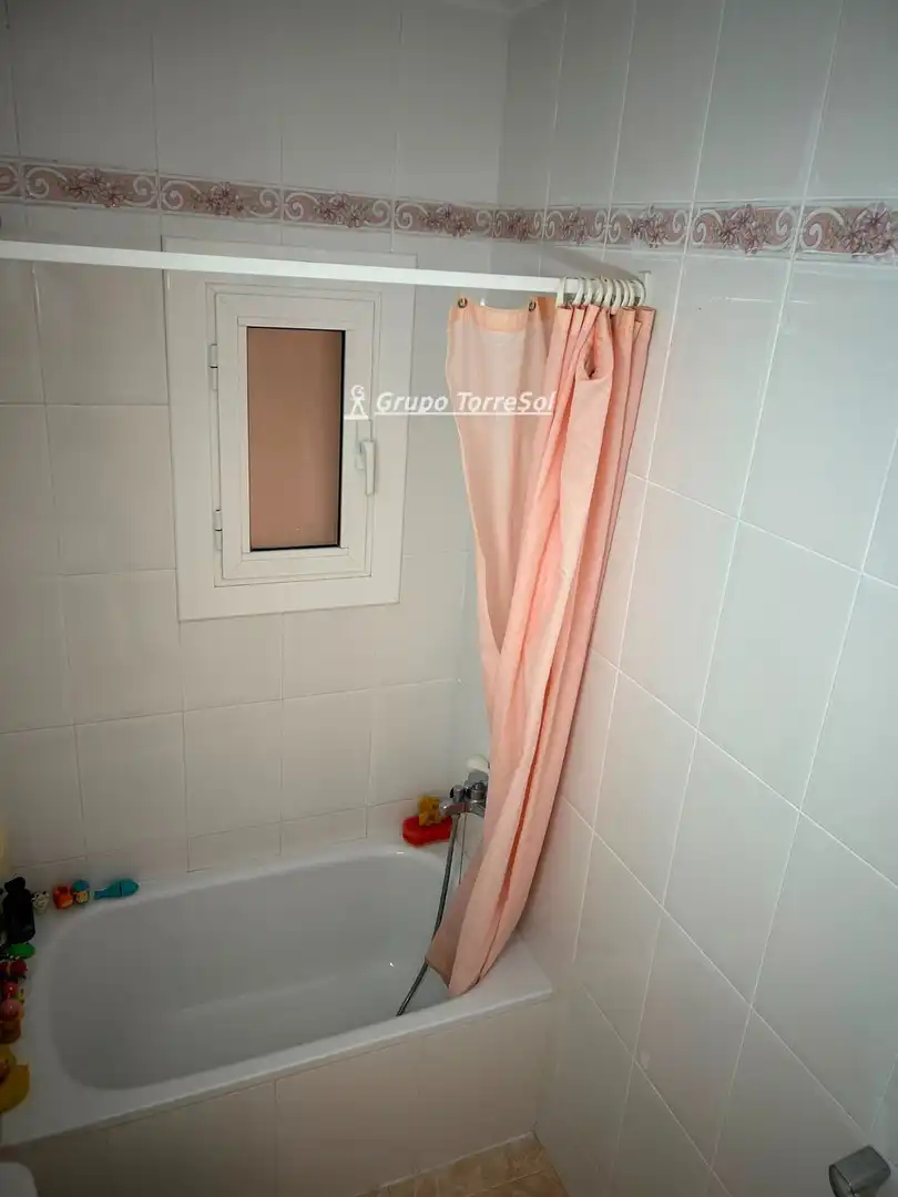 Badezimmer von Wohnung zum Verkauf in Torredembarra mit Terrasse
