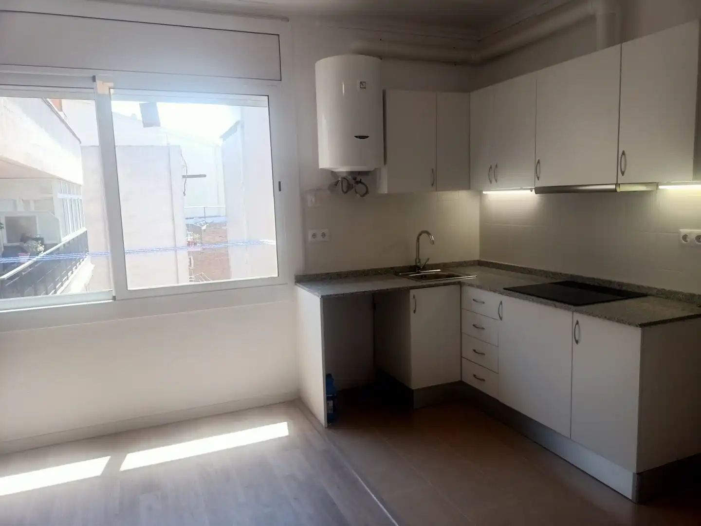Cocina de Loft de alquiler en Barcelona