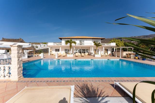 Casa-chalet en Venta en Callao Salvaje - Playa Paraíso