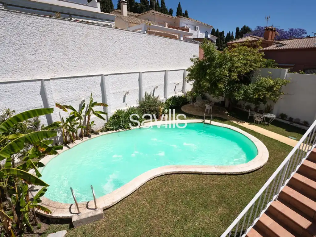 Swimming pool of Houses for sale in Málaga