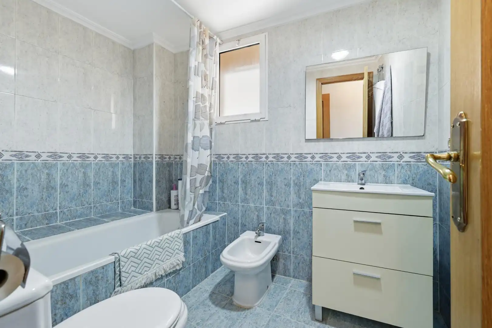Baño de Dúplex en venta en Sagunto / Sagunt con Aire acondicionado, Terraza y Trastero