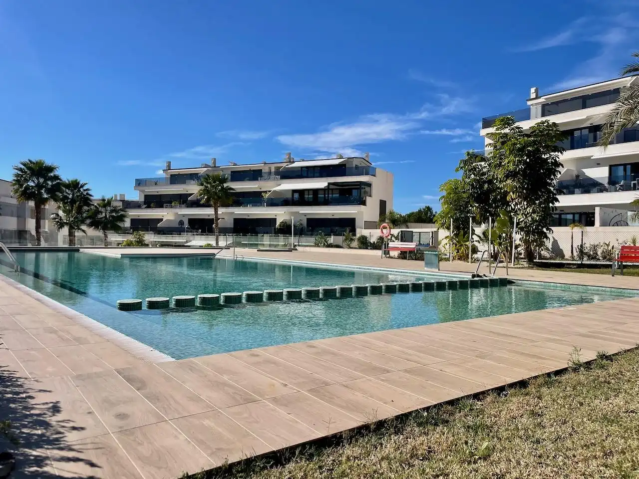 Schwimmbecken von Wohnung zum Verkauf in Finestrat mit Klimaanlage, Heizung und Terrasse