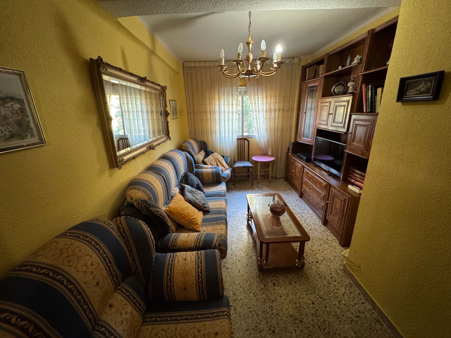 Sala de estar de Piso en venta en  Madrid Capital con Amueblado