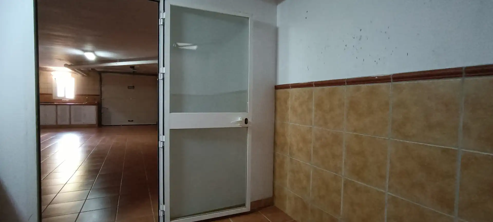 Einfamilien-Reihenhaus zum Verkauf in Estepona mit Klimaanlage, Heizung und Terrasse
