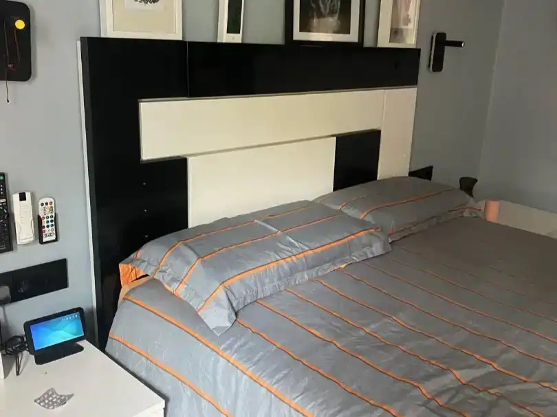 Schlafzimmer von Wohnung zum Verkauf in Barakaldo  mit Klimaanlage und Balkon