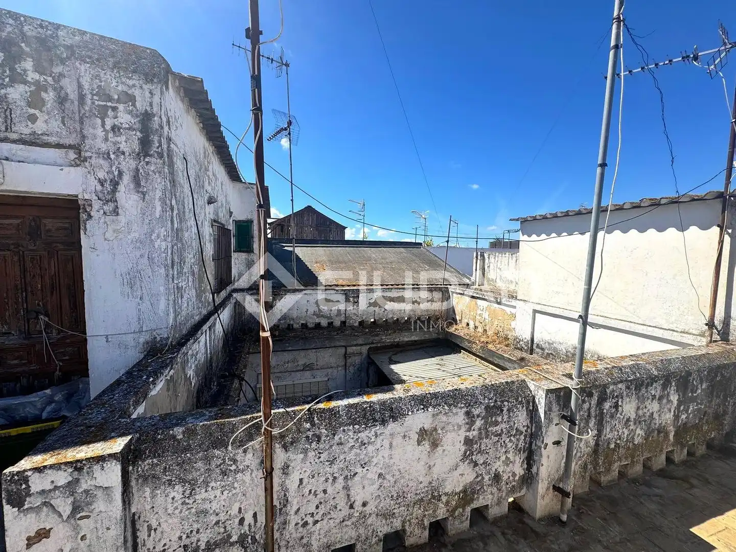 Vista exterior de Casa o xalet en venda en Sanlúcar de Barrameda amb Balcó