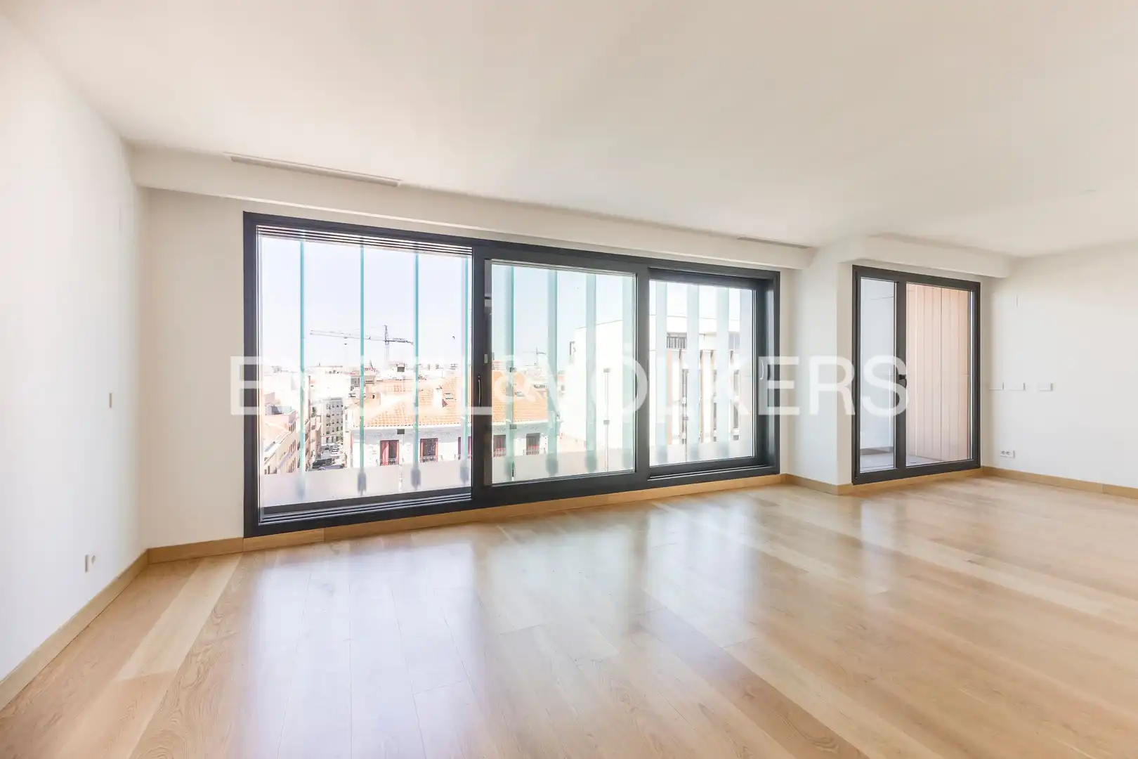 Vista exterior de Ático en venta en Madrid con Aire acondicionado, Calefacción y Terraza