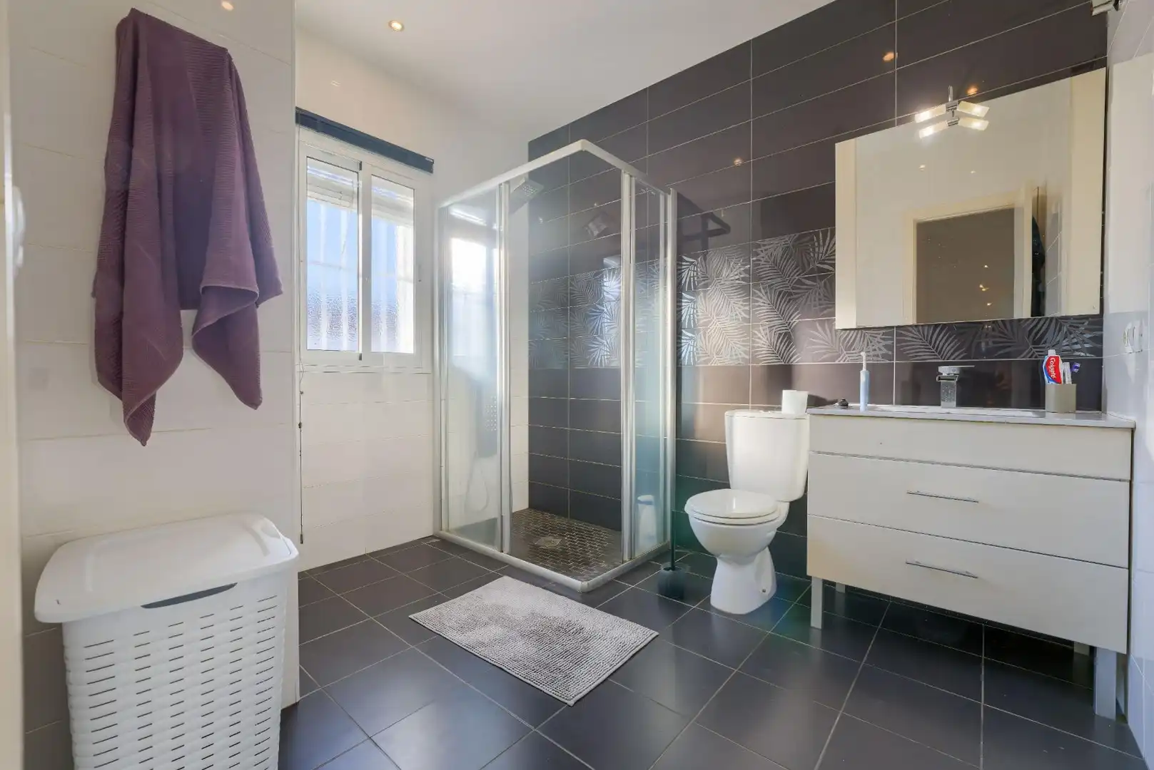 Baño de Casa adosada en venta en Umbrete con Aire acondicionado, Terraza y Trastero