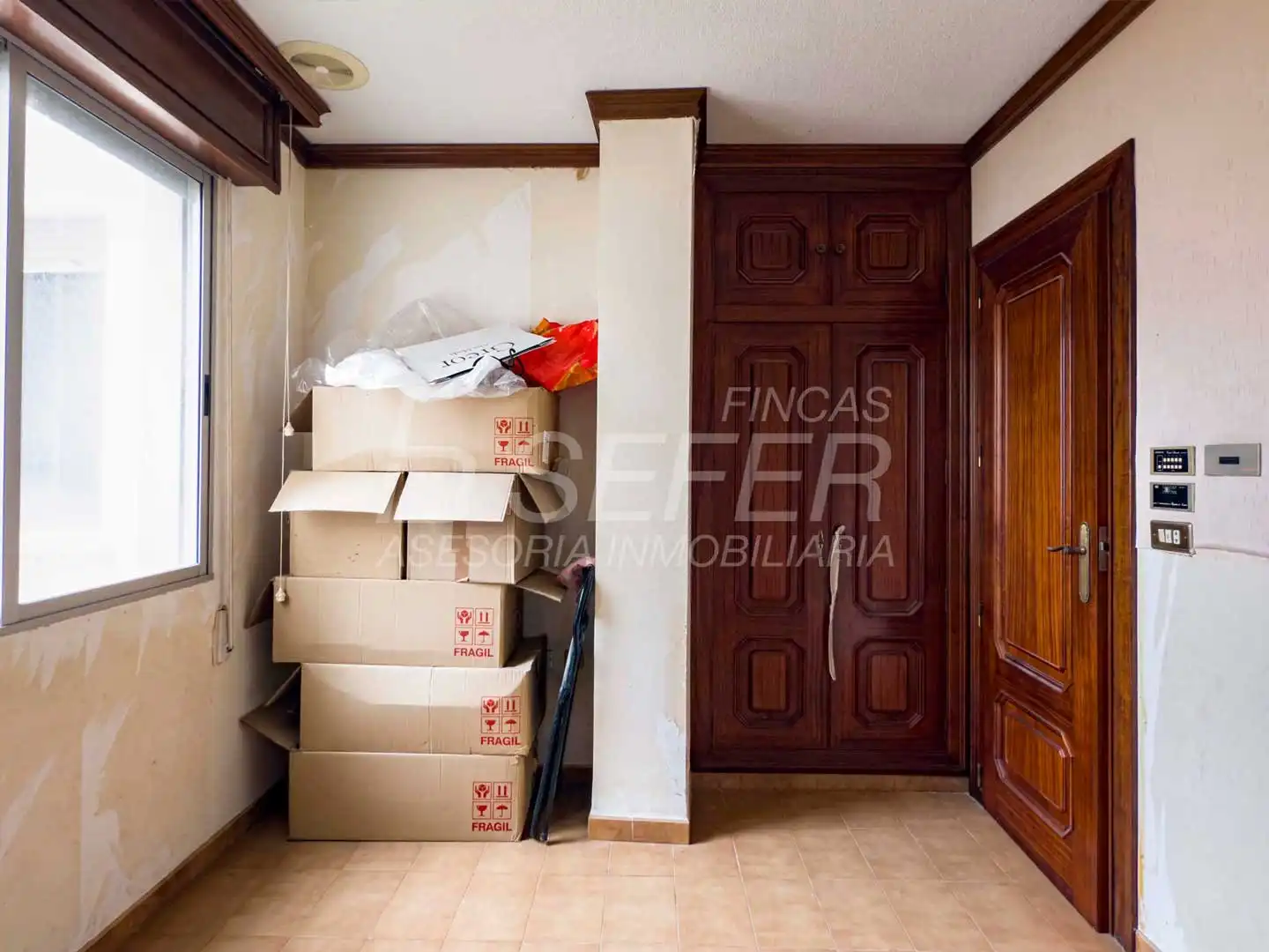 Habitación de Piso en venta en Vila-real con TV y Balcón