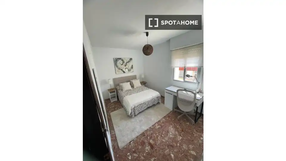 Room in Martiricos - La Roca - La Rosaleda