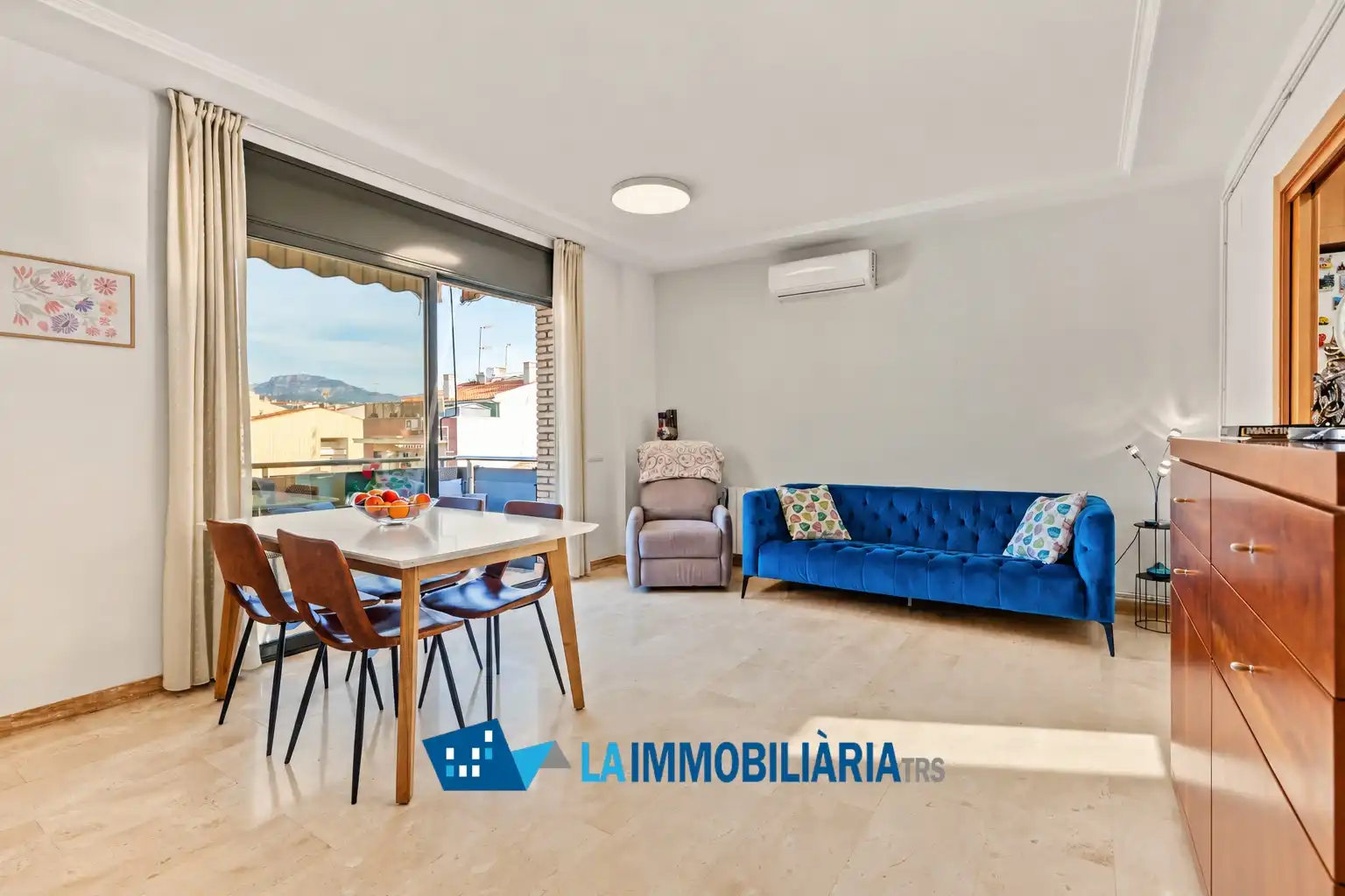 Vista exterior de Dúplex en venta en Terrassa con Aire acondicionado, Calefacción y Terraza