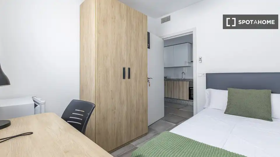 Bedroom of Flat for rent in Murcia  with Air Conditioner, Heating and Furnished