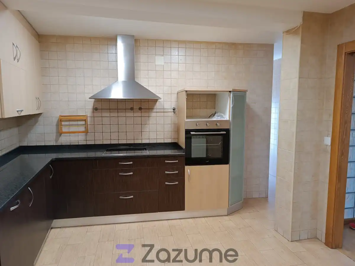 Cocina de Piso de alquiler en Cascante con Aire acondicionado, Parquet y Amueblado