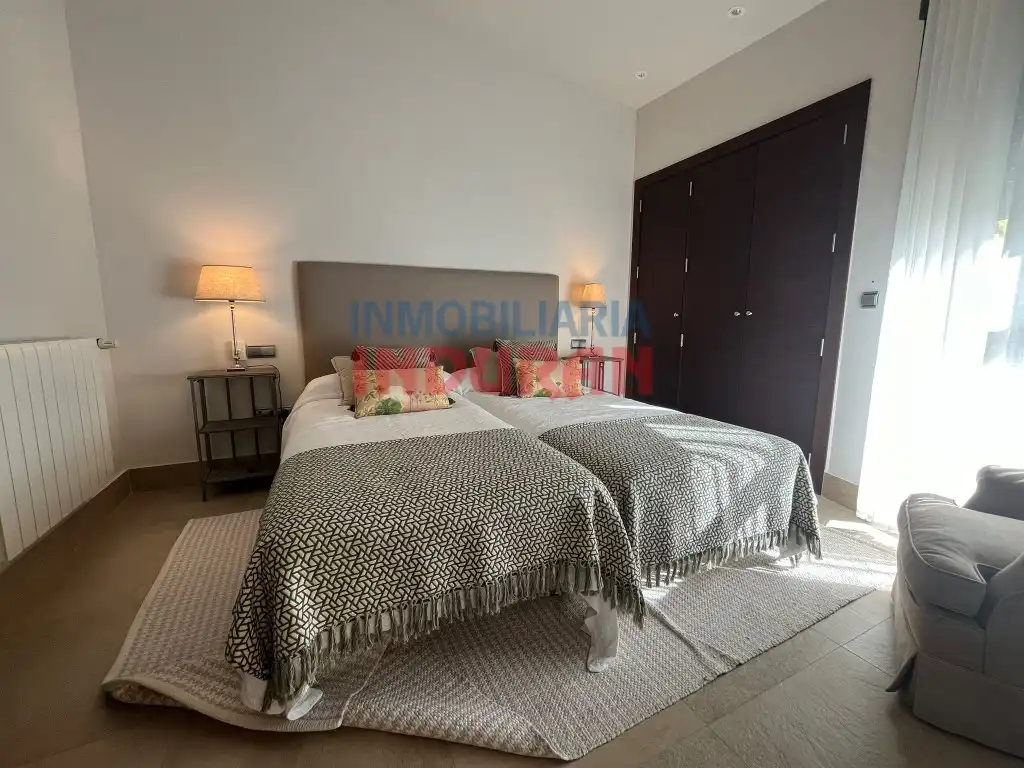 Bedroom of Houses for sale in El Gordo 