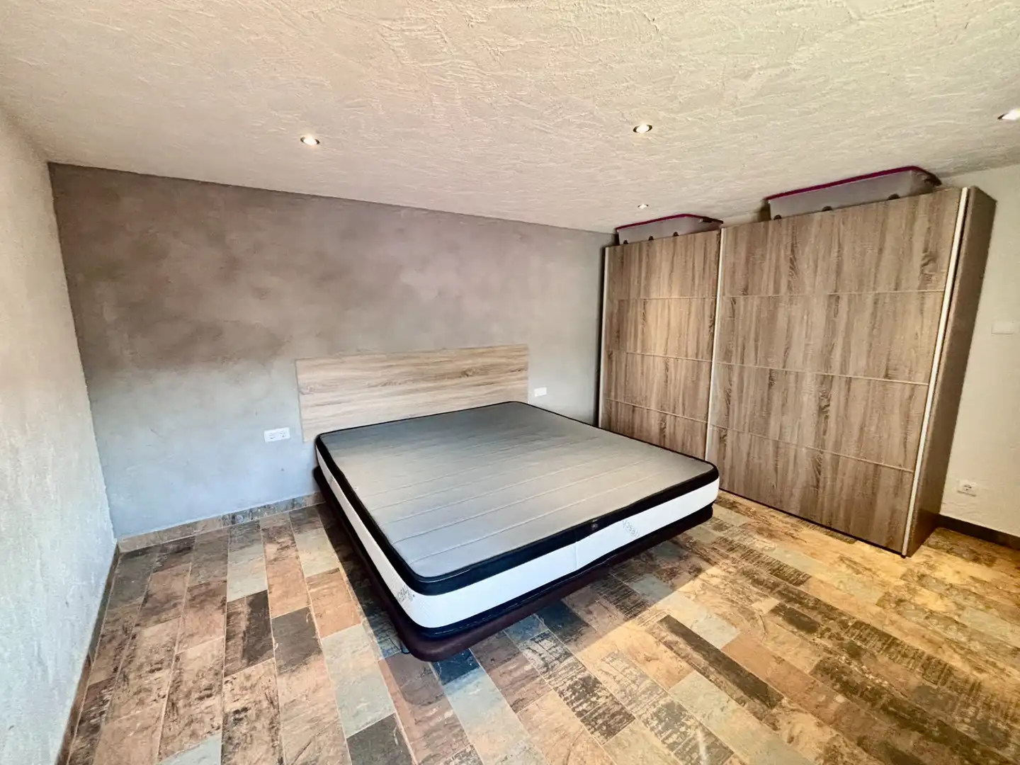 Habitación de Casa o chalet en venta en Escatrón con Terraza, Trastero y Amueblado