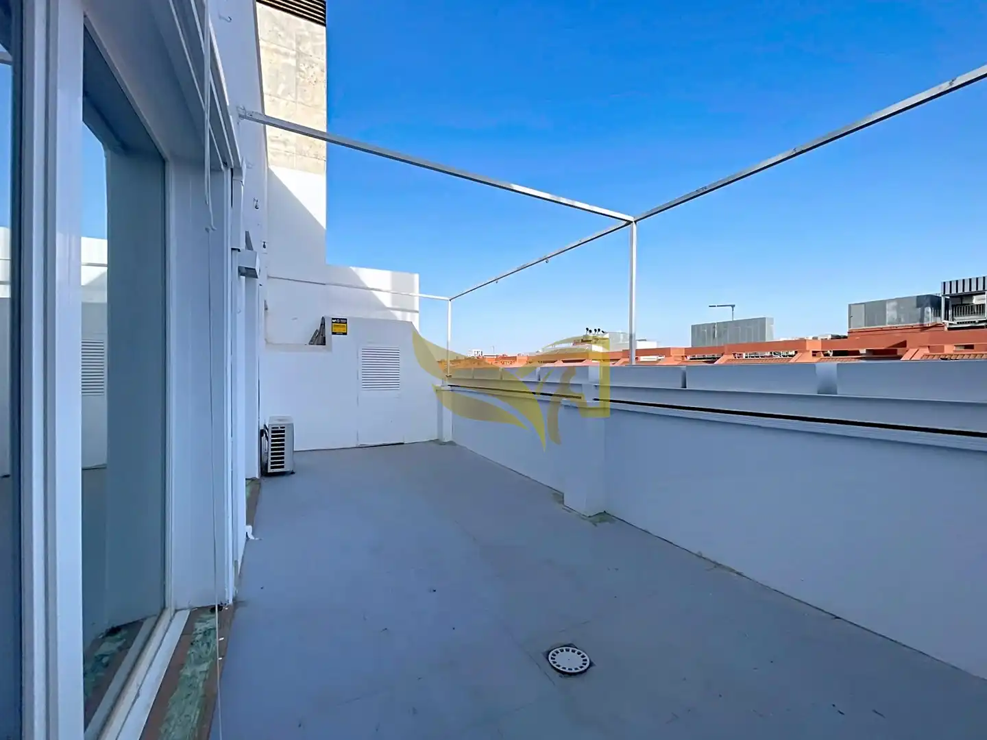 Terraza de Ático en venta en Sevilla con Aire acondicionado y Terraza