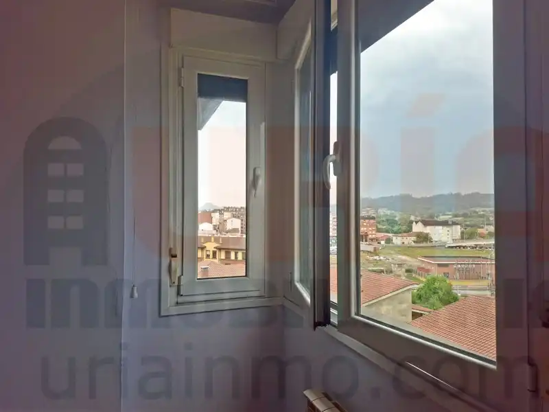 Terrassa de Pis en venda en Siero amb Calefacció i Parquet