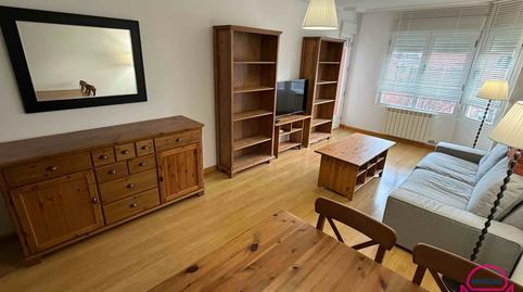 Photo 2 of Flat for rent in Jacinto Benavente, Villaquilambre, León