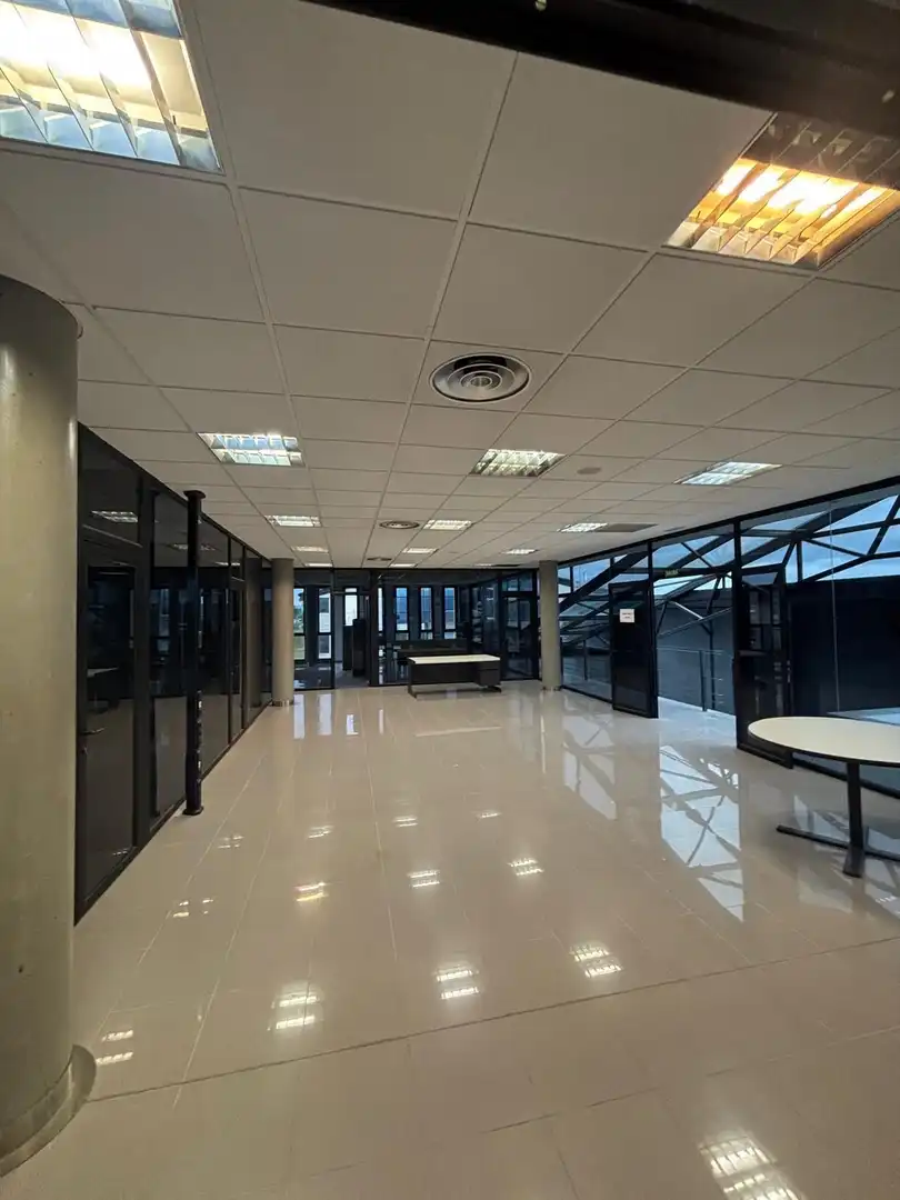 Gebäude zur Miete in Vitoria - Gasteiz