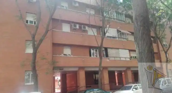 Piso en venta en CL AFECTO, Los Rosales