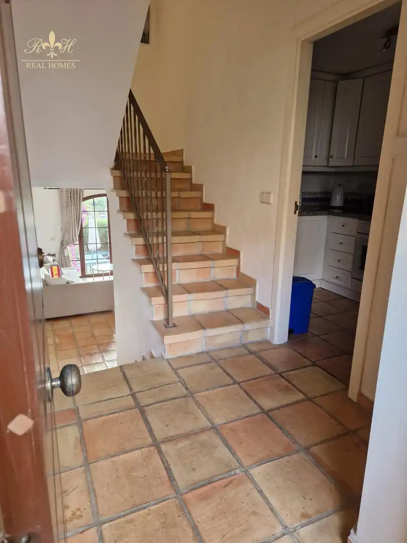 Terraced house with pool for sale in Golf Bahía, imagen 23