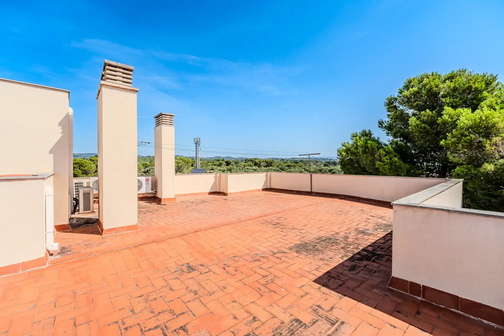 Terraza de Piso en venta en L'Ampolla con Aire acondicionado, Calefacción y Jardín privado